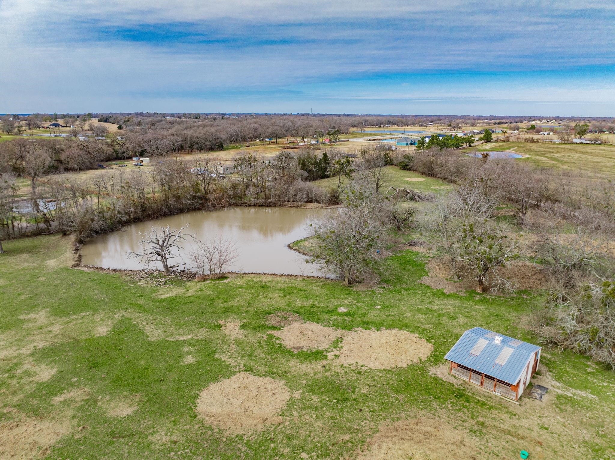 352 Rs County Road 1605 Point TX 75472