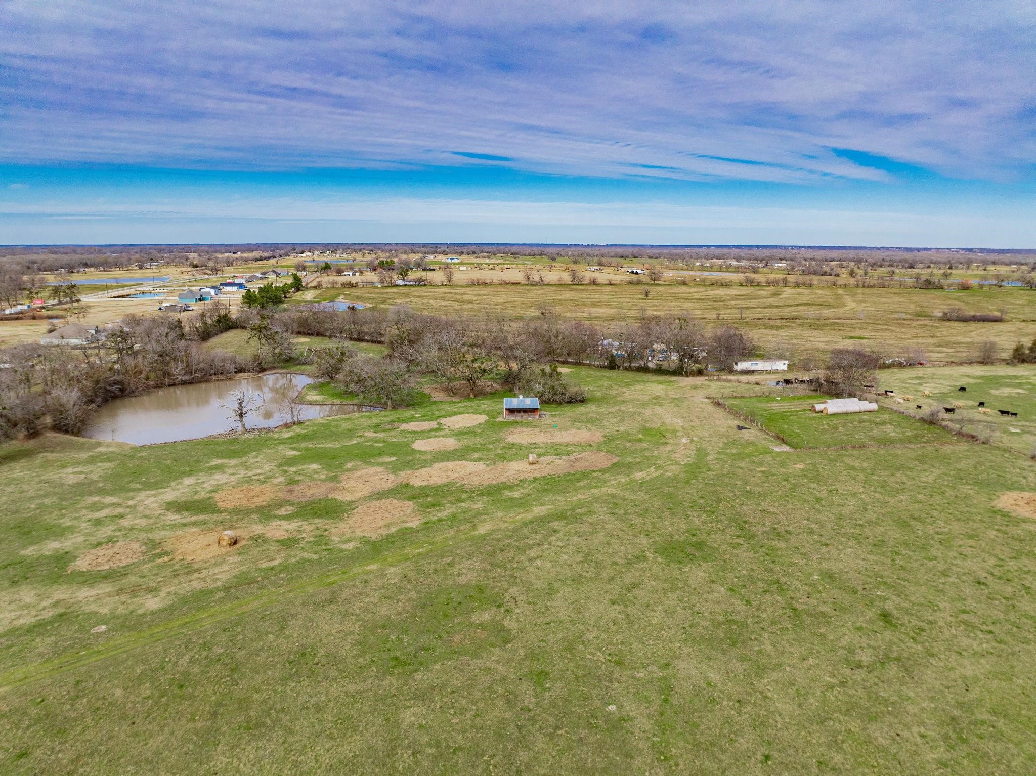 352 Rs County Road 1605 Point TX 75472