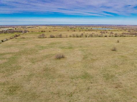 352 Rs County Road 1605 Point TX 75472
