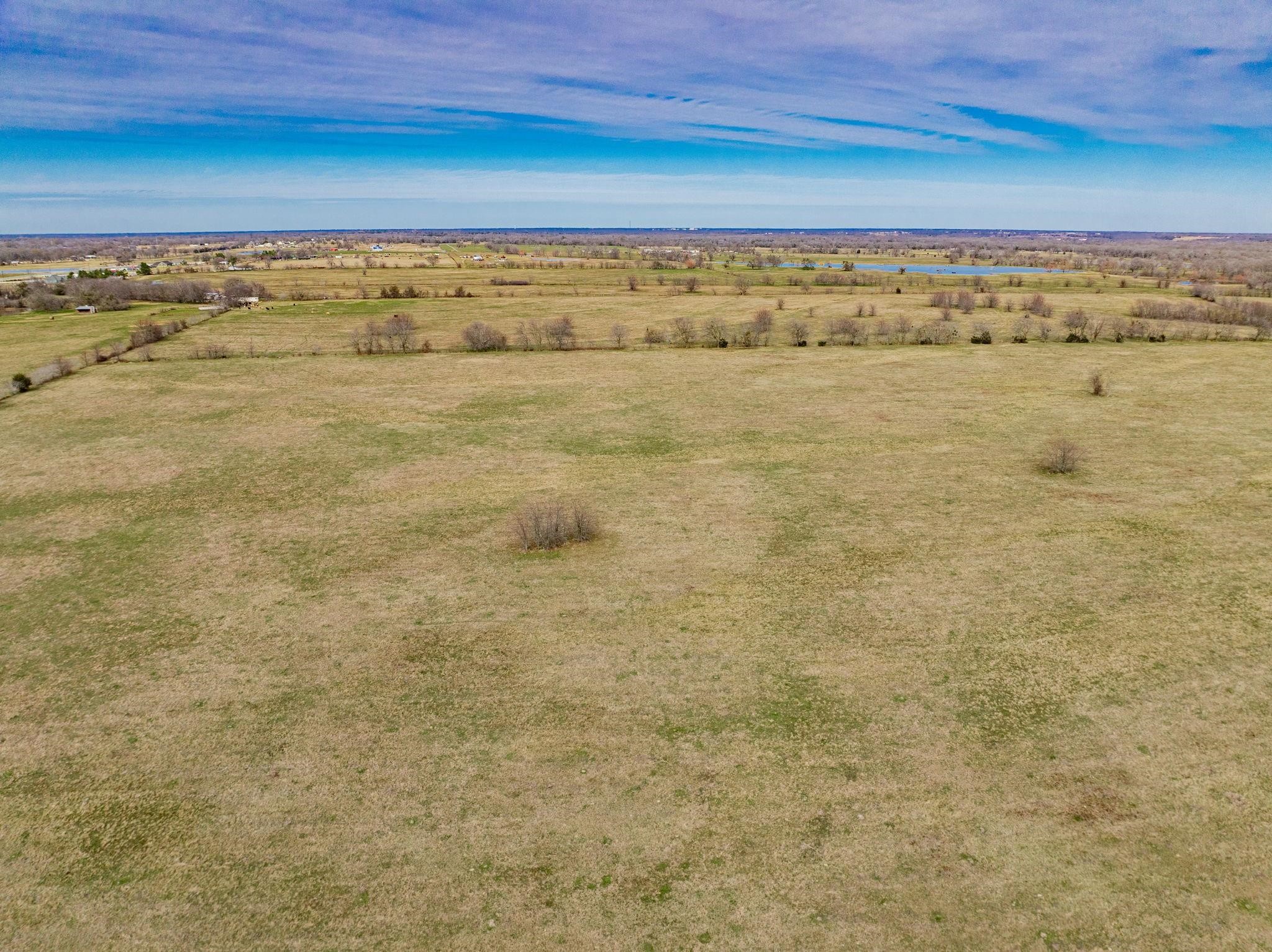 352 Rs County Road 1605 Point TX 75472