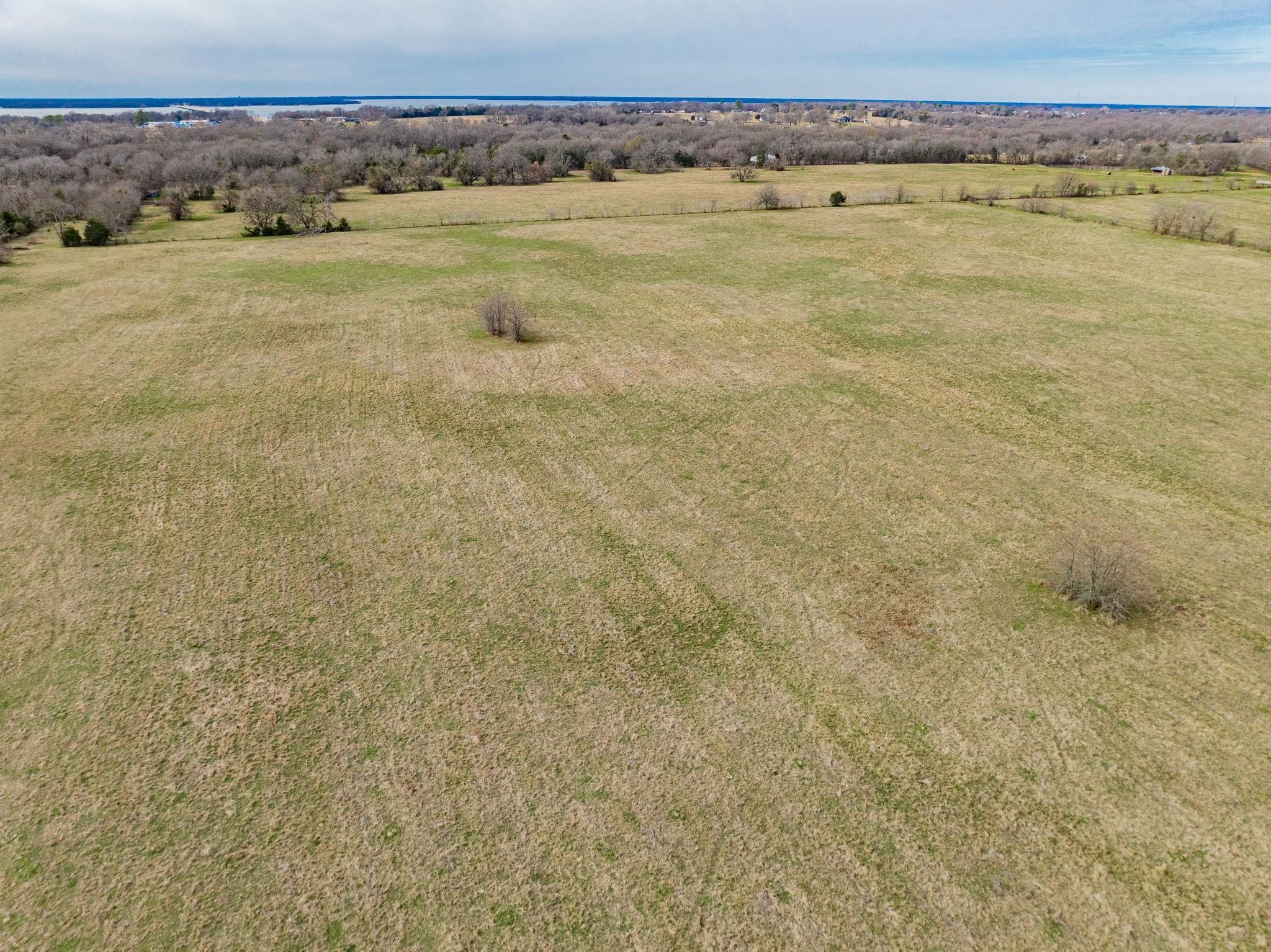 352 Rs County Road 1605 Point TX 75472