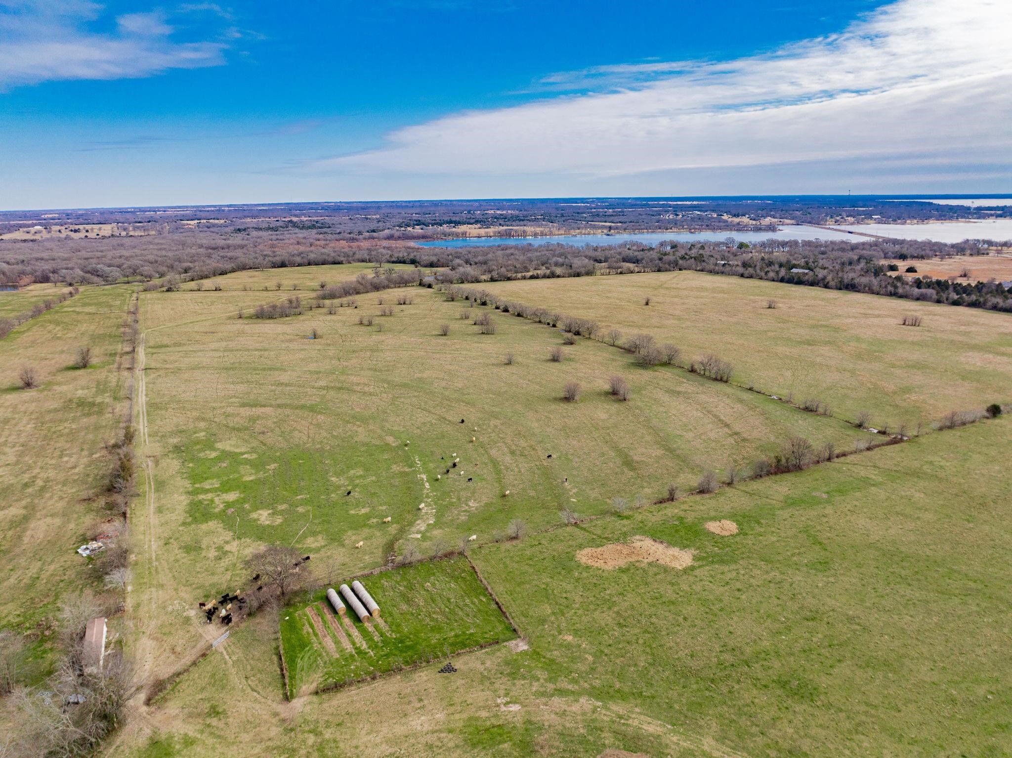 352 Rs County Road 1605 Point TX 75472