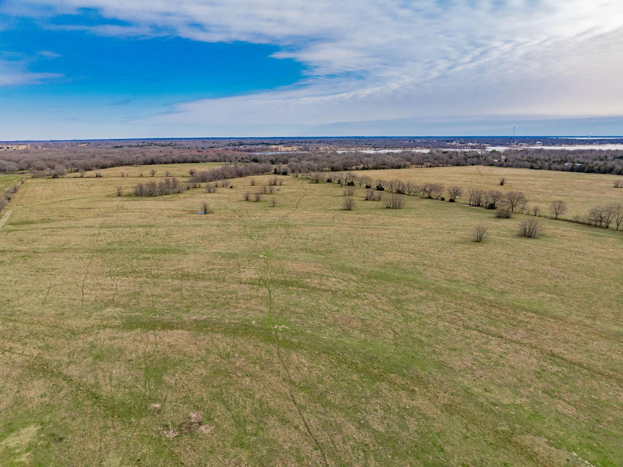 352 Rs County Road 1605 Point TX 75472