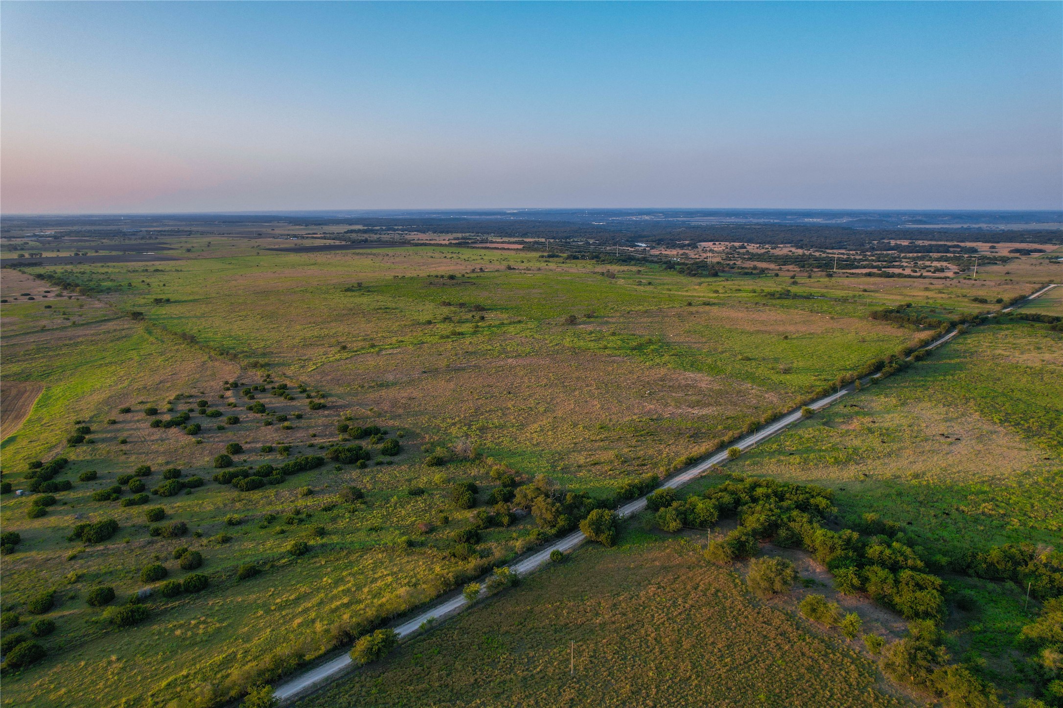 Unk Cr 3210 Clifton TX 76634