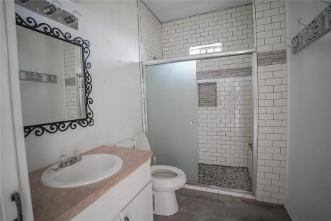 Unk Cr 3210 Clifton TX 76634