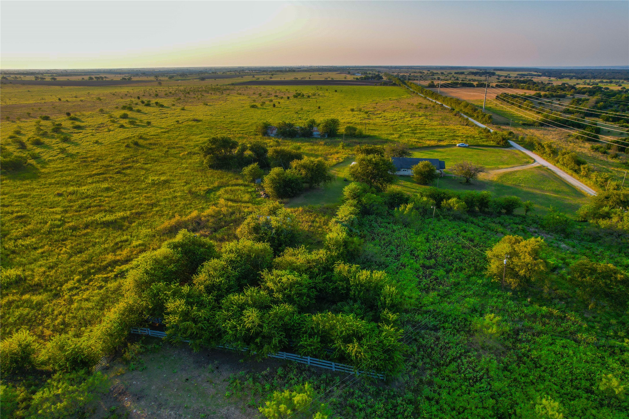 Unk Cr 3210 Clifton TX 76634