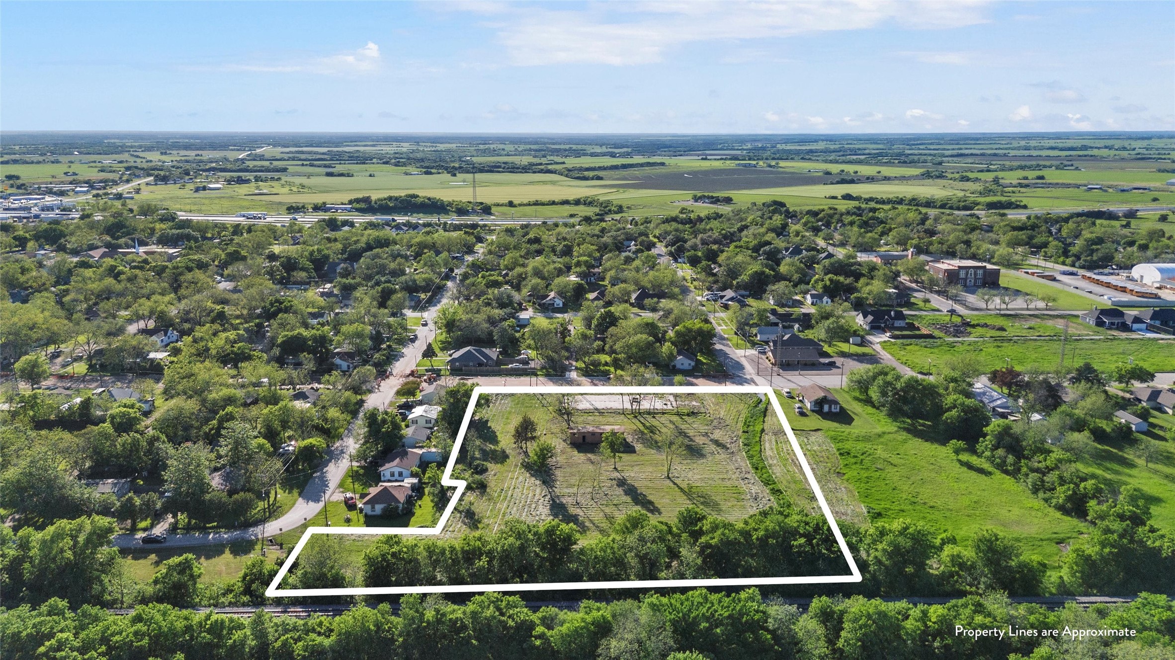 702 N Reagan Street West TX 76691