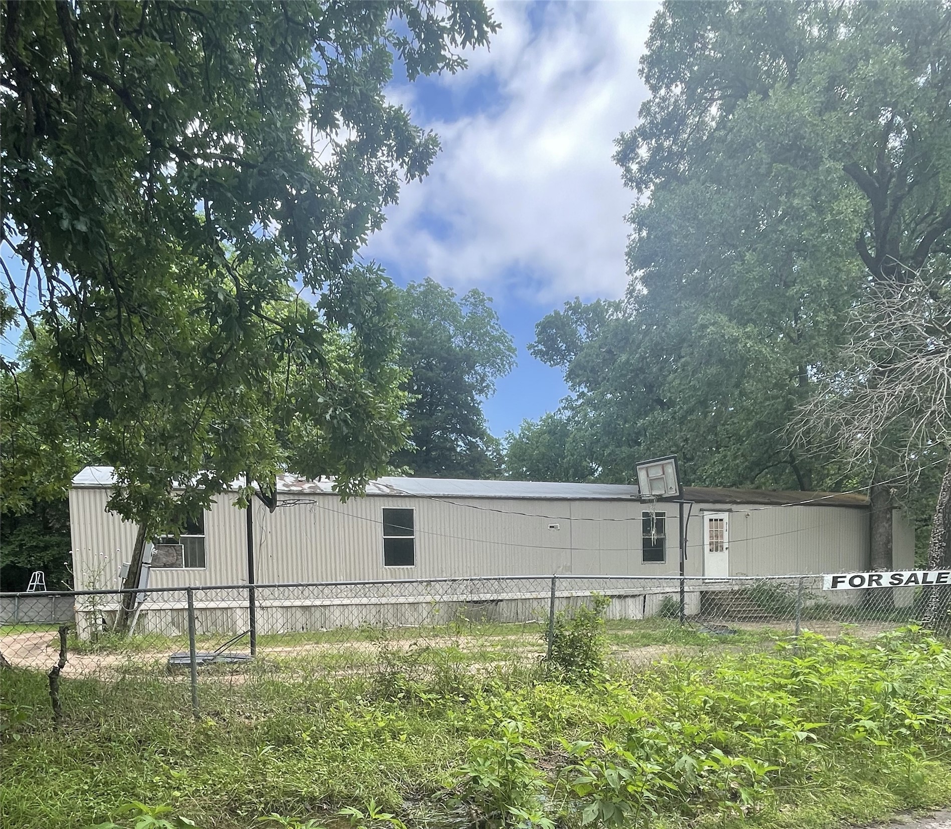 615 Kingsway Tool TX 75143