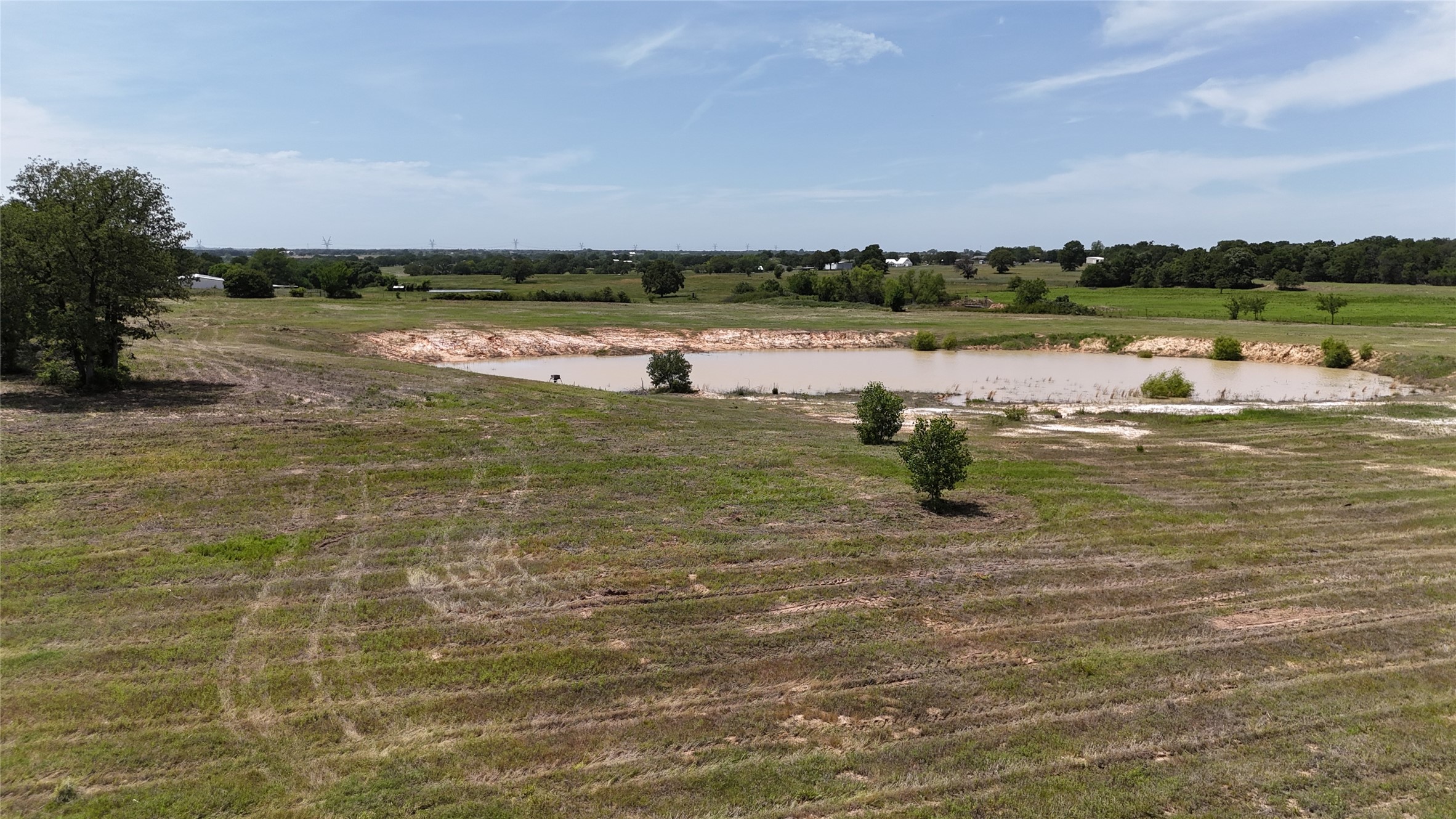 8605 W Highway 199 Springtown TX 76082