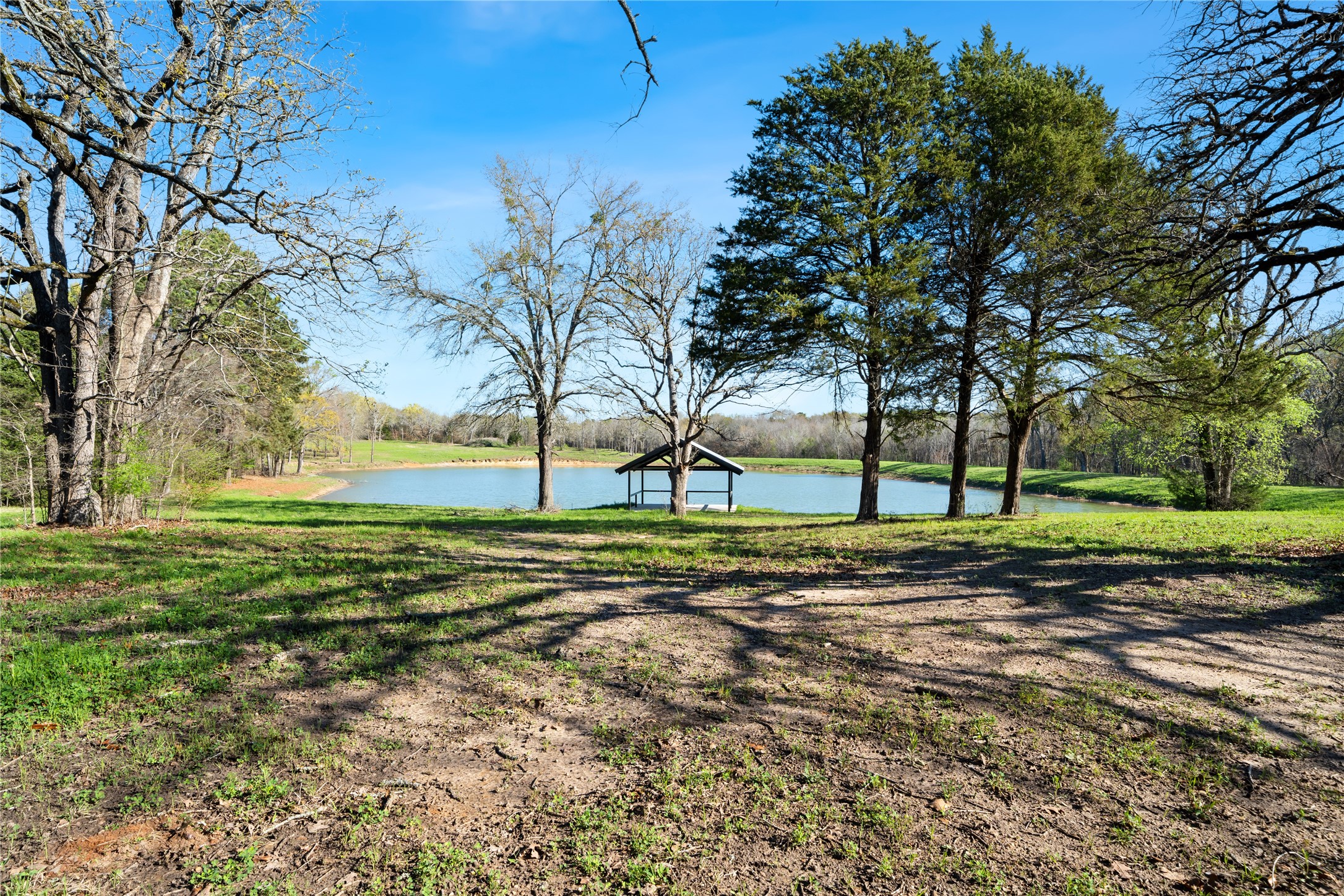 8260 State Highway 31 Highway Athens TX 75751