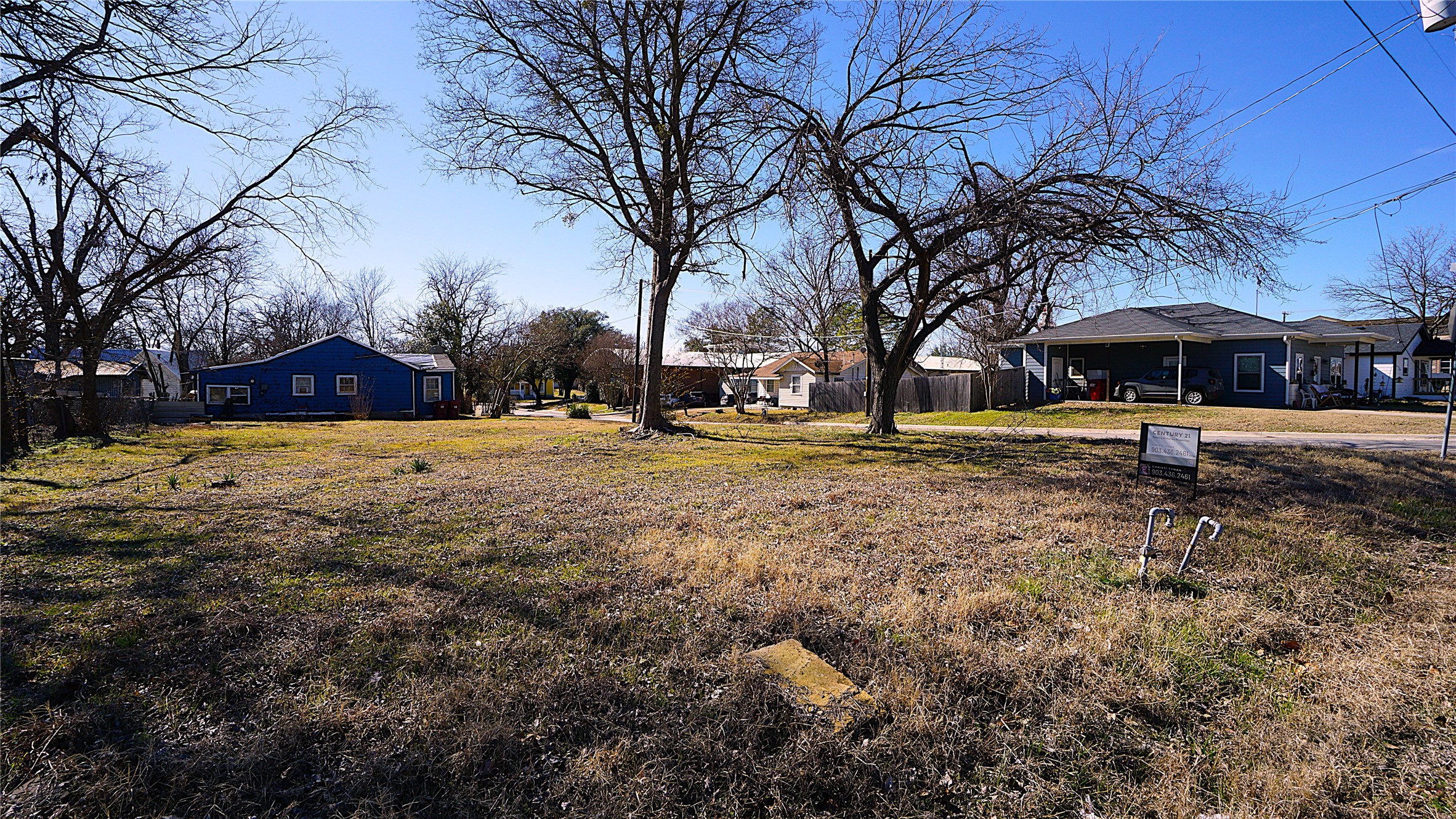 410 E 6th Street Bonham TX 75418