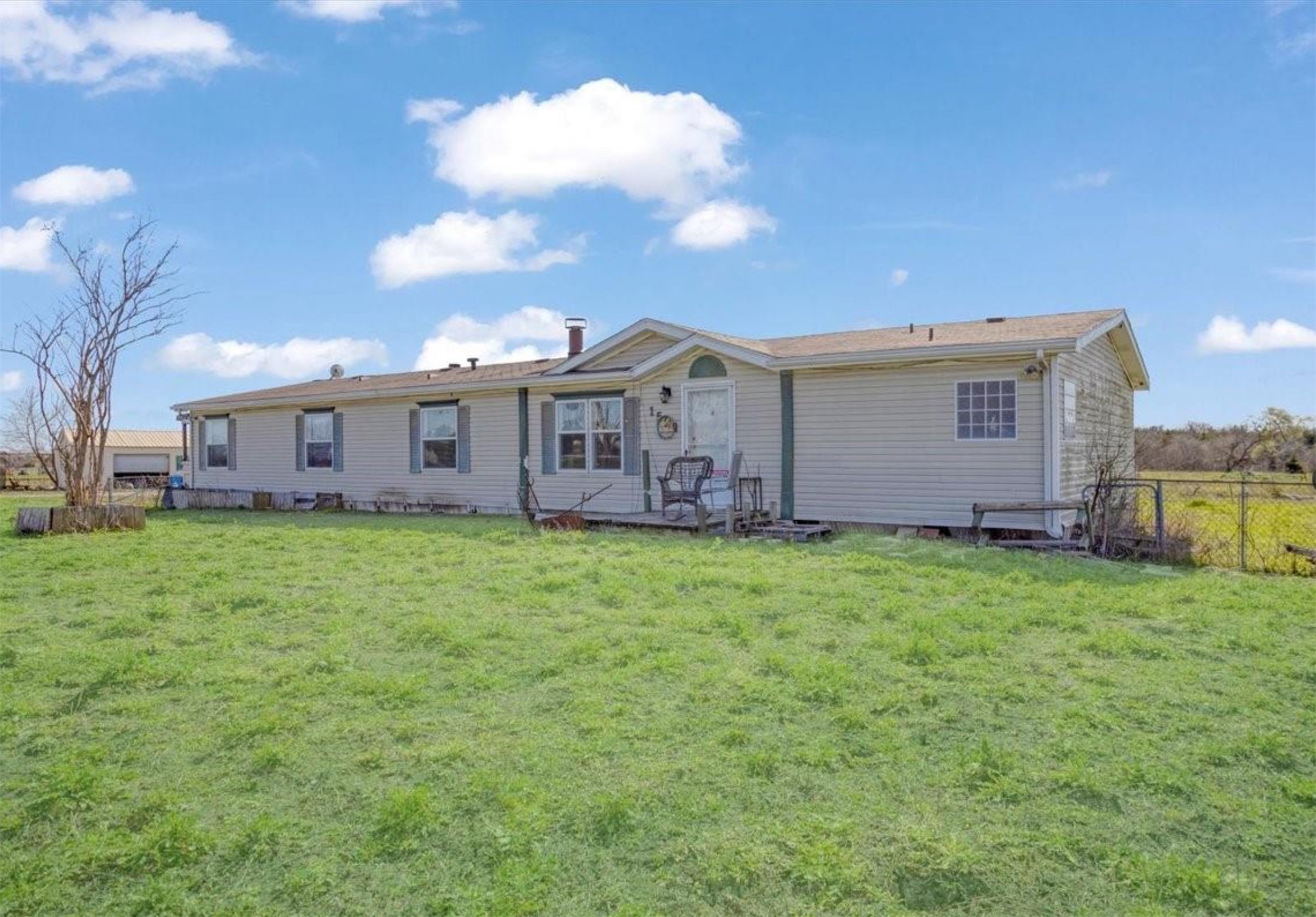 1528 Cr 697 Farmersville TX 75442