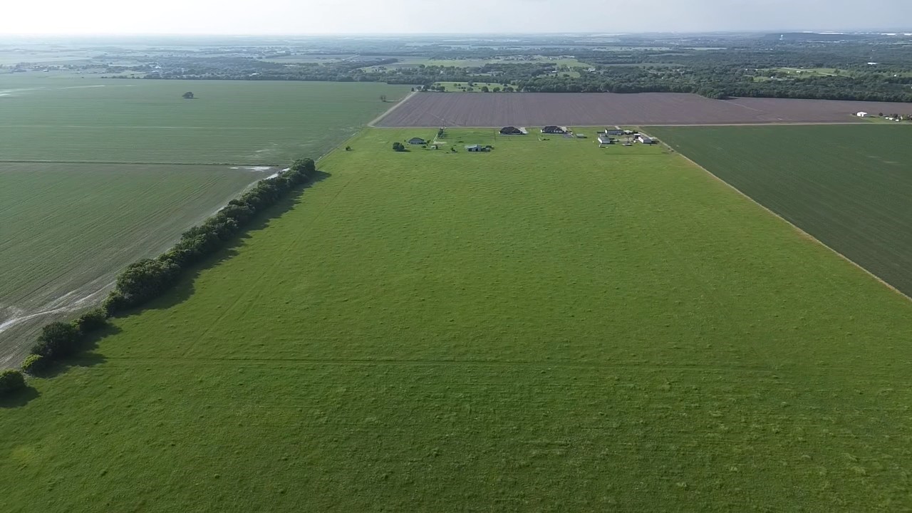 1071 Trumbull Road Ferris TX 75125