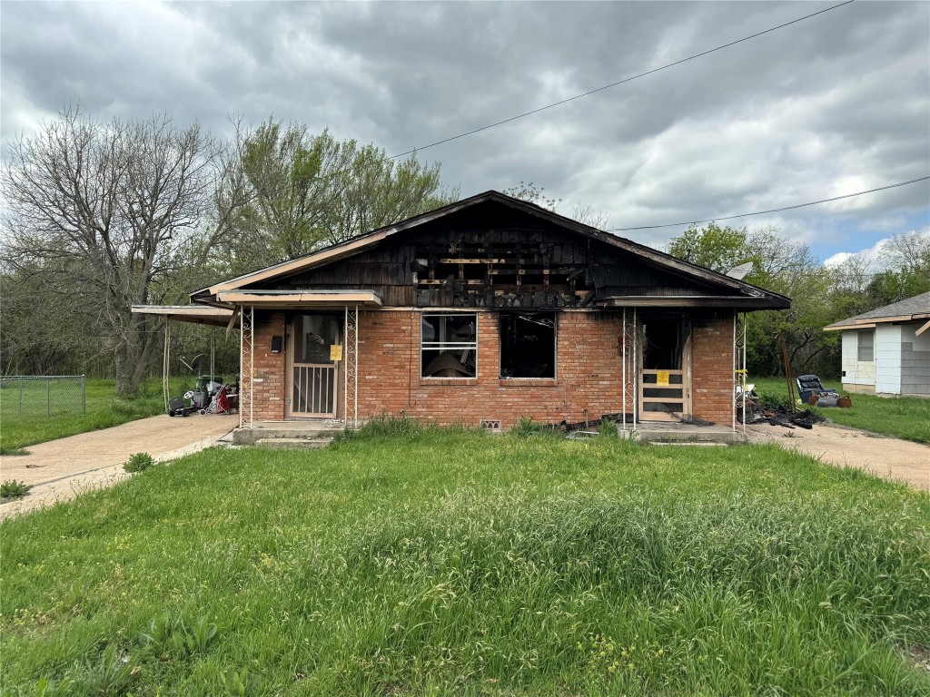 705 N Main Street West TX 76691