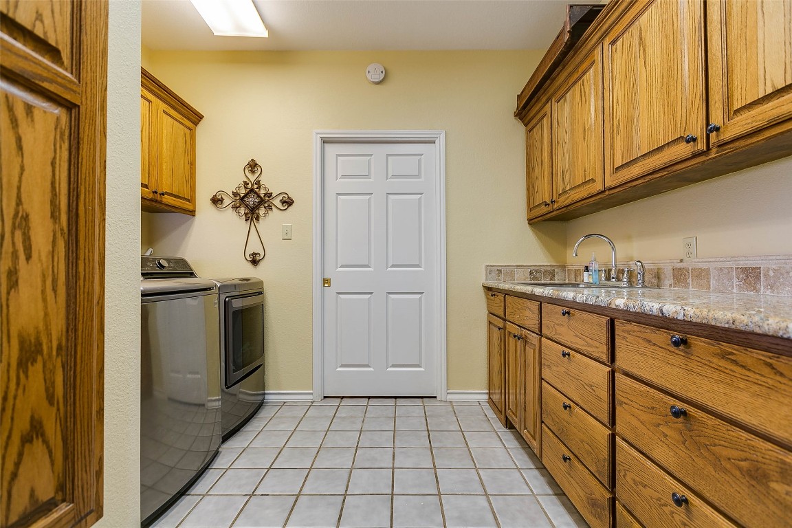 12487 Cr 4102 Hermleigh TX 79526