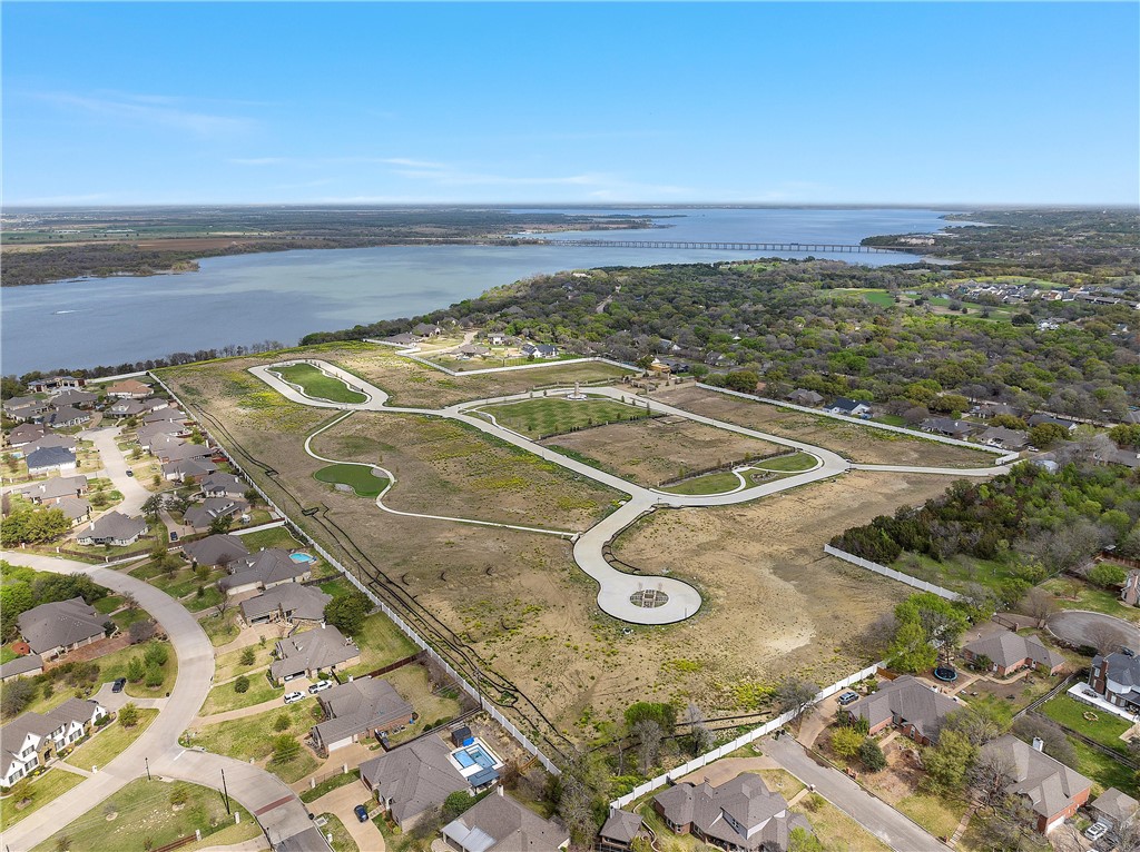 55 Pinehurst Drive Woodway TX 76712