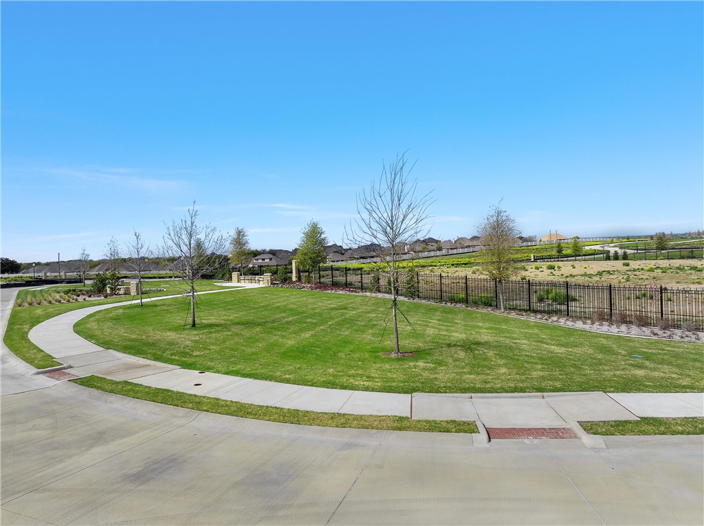 55 Pinehurst Drive Woodway TX 76712