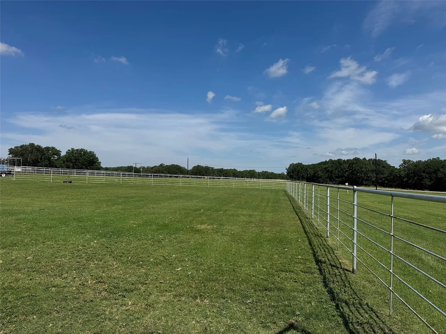 125B Rolling Bend Road Alvord TX 76225