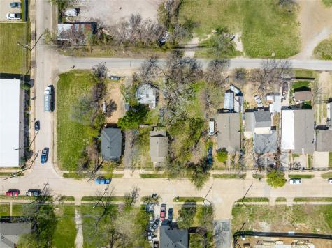 1835 Akron Street Dallas TX 75212