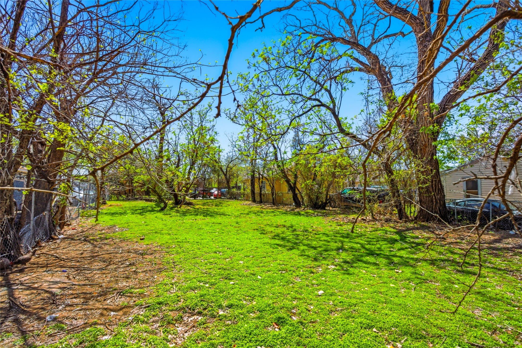 1835 Akron Street Dallas TX 75212