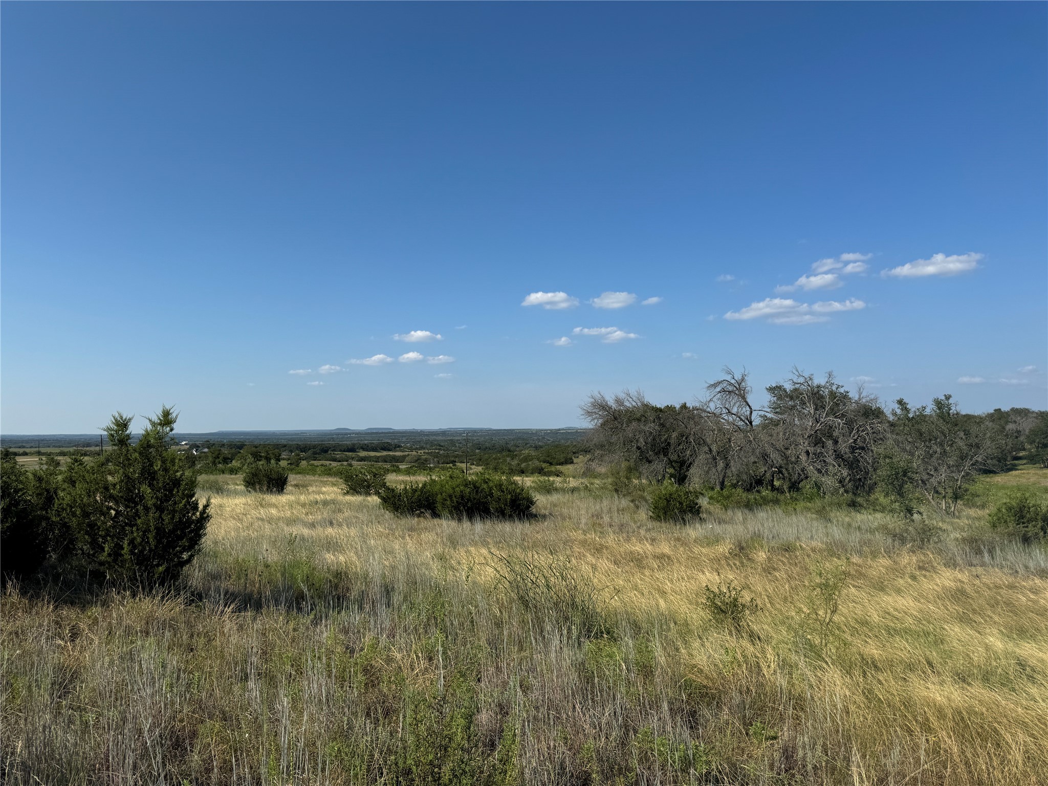 1817 Pr 3032 Hamilton TX 76531
