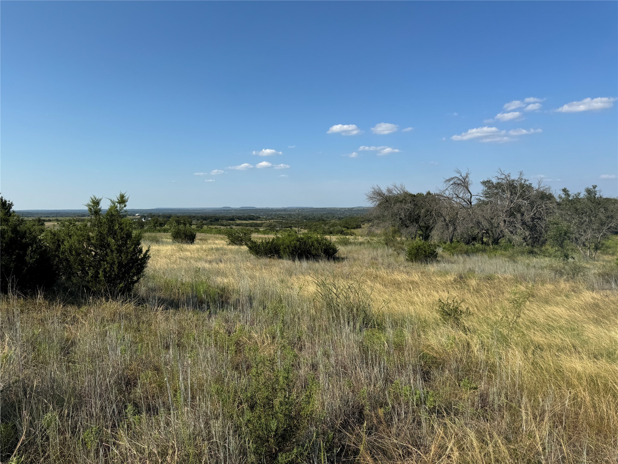 1817 Pr 3032 Hamilton TX 76531
