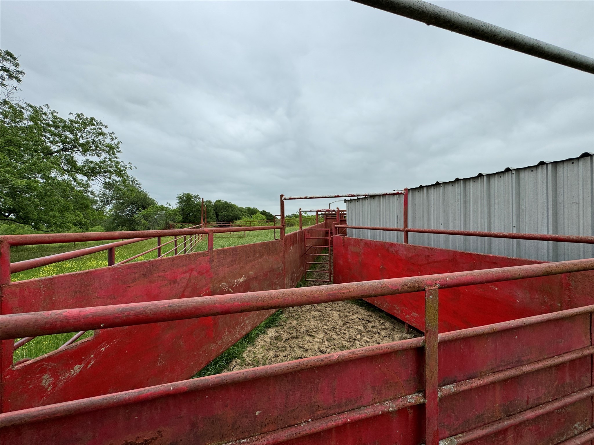 395-452 County Road 470 Chilton TX 76632