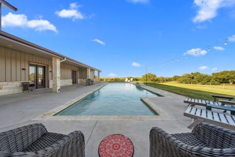 395-452 County Road 470 Chilton TX 76632