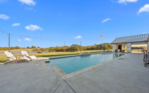 395-452 County Road 470 Chilton TX 76632