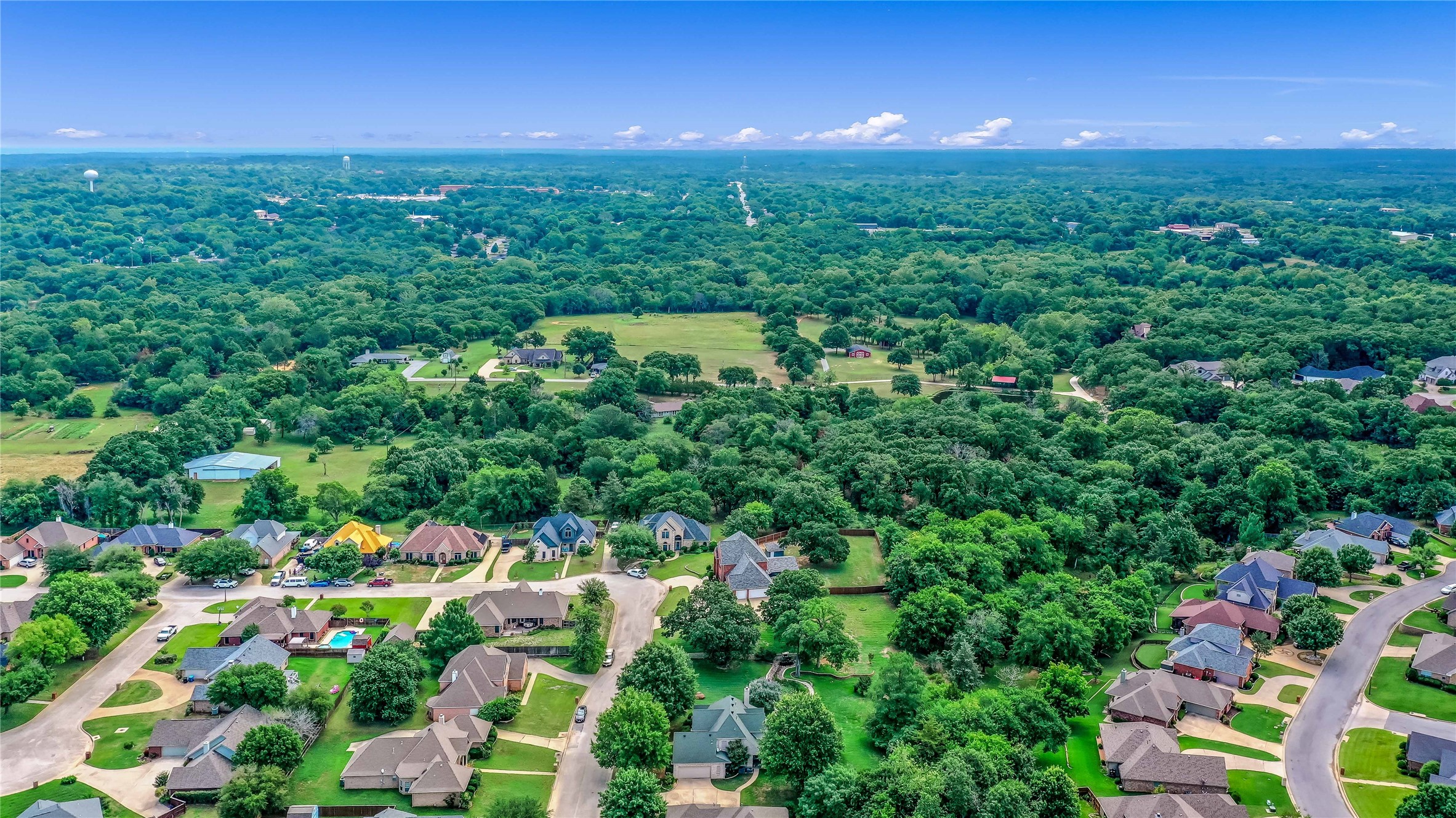 2108 Turtlecreek Denison TX 75020