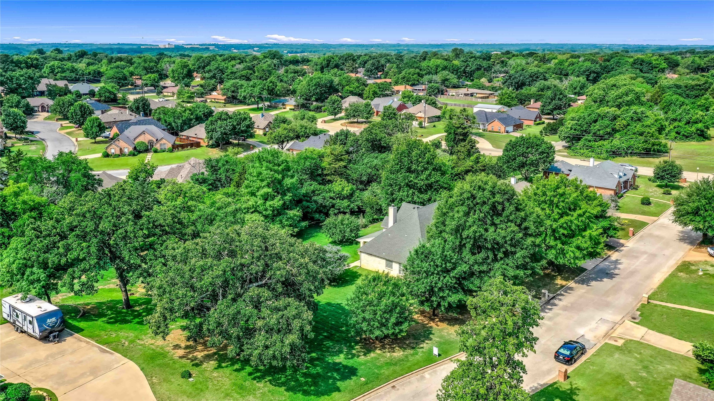 2108 Turtlecreek Denison TX 75020