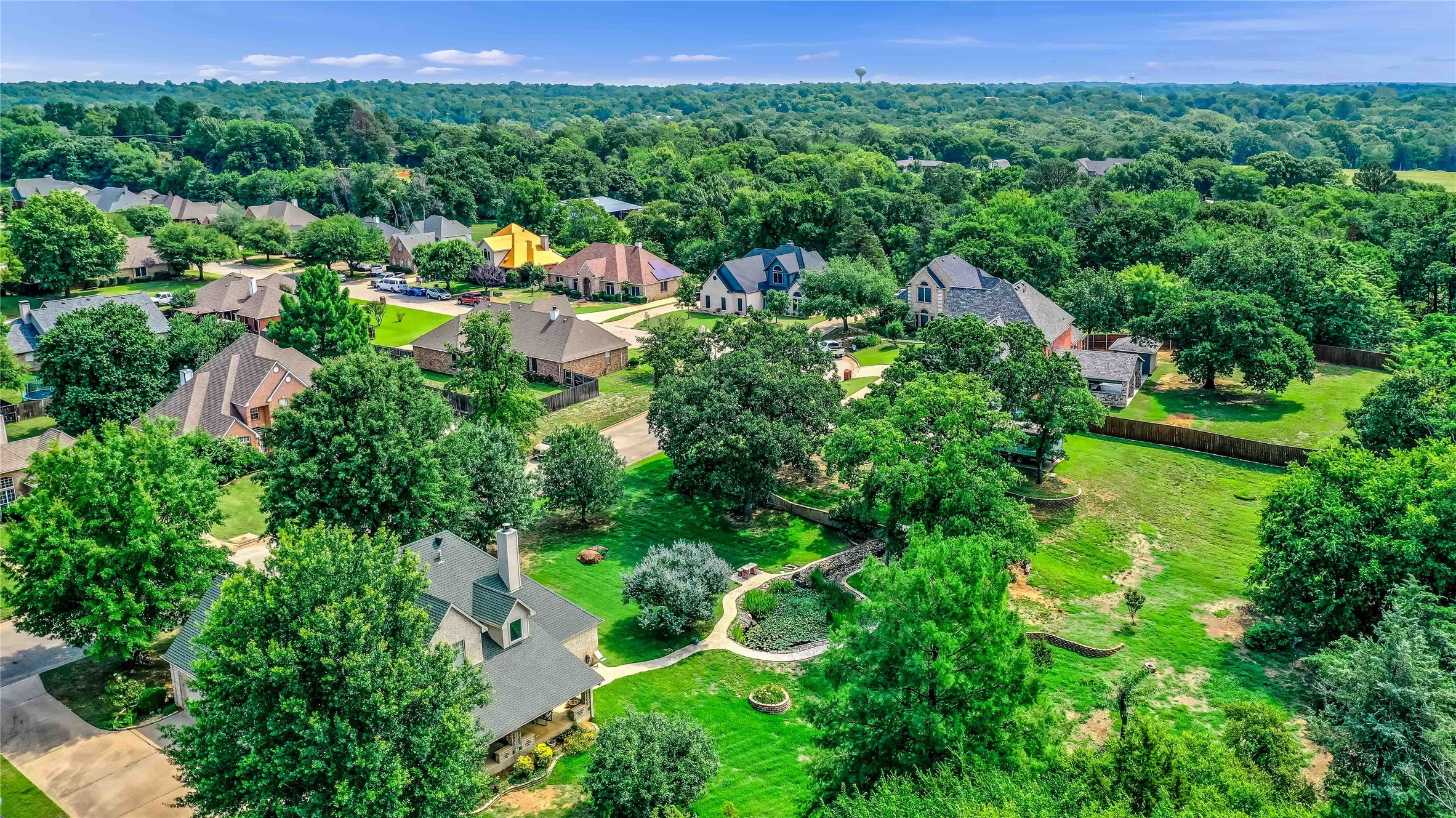 2108 Turtlecreek Denison TX 75020