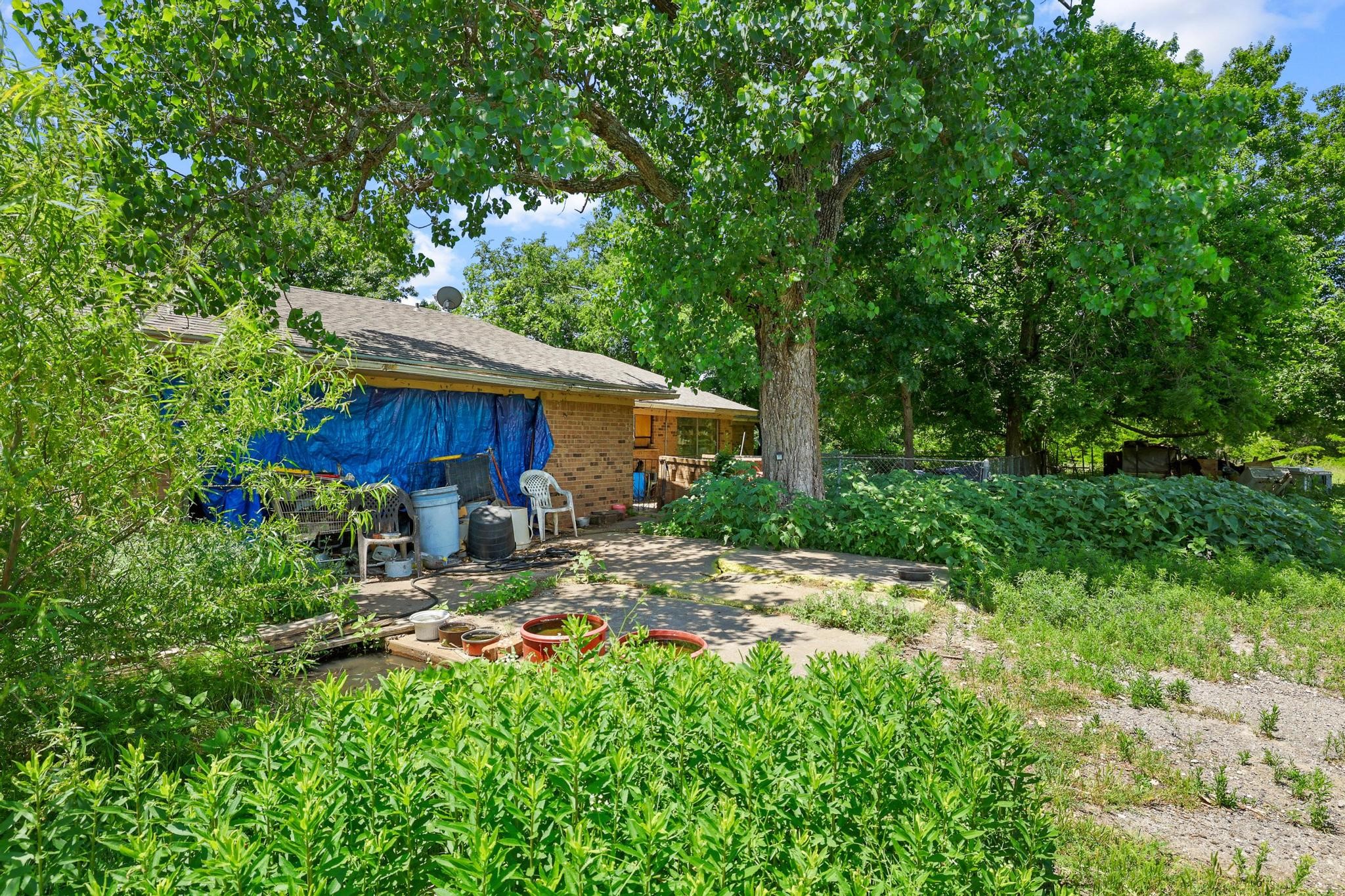 747 Vineyard Road Gunter TX 75058