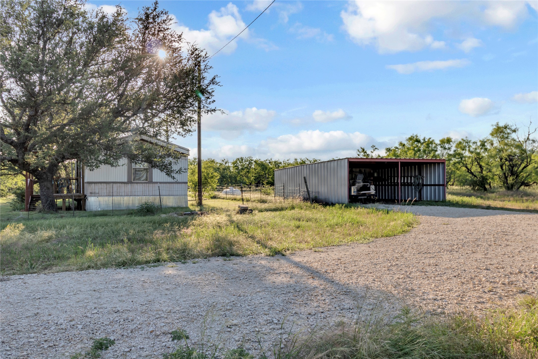 824 County Road 409 Talpa TX 76882