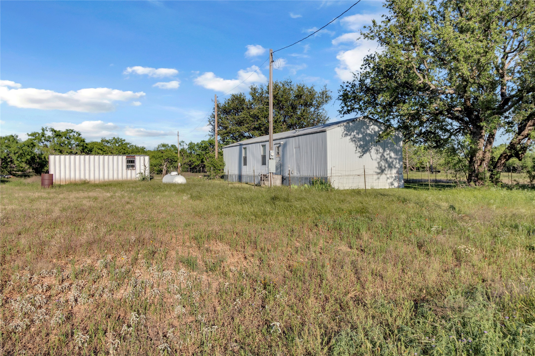 824 County Road 409 Talpa TX 76882