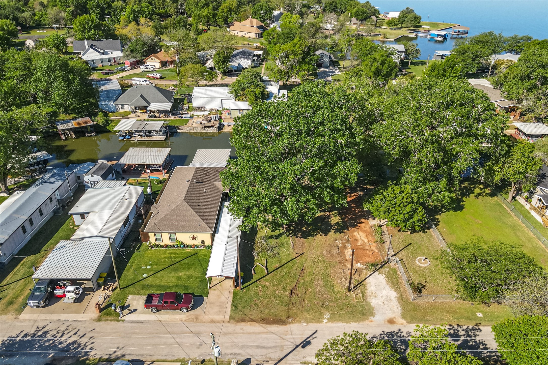 3410 Tahitian Court Granbury TX 76048