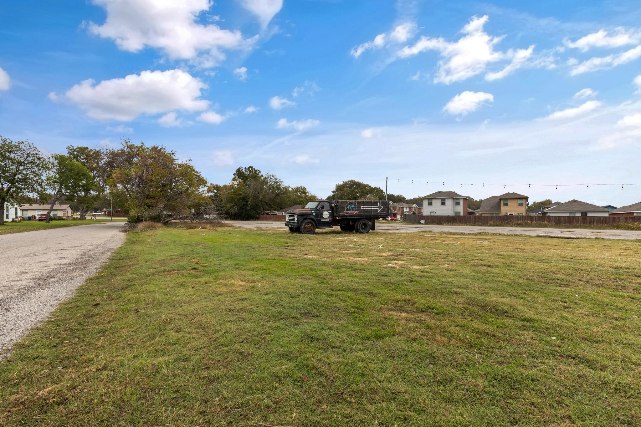 6100 Lt Jg Barnett Road Fort Worth TX 76114