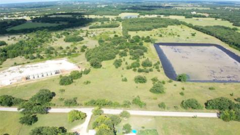213 County Road 1560 Alvord TX 76225
