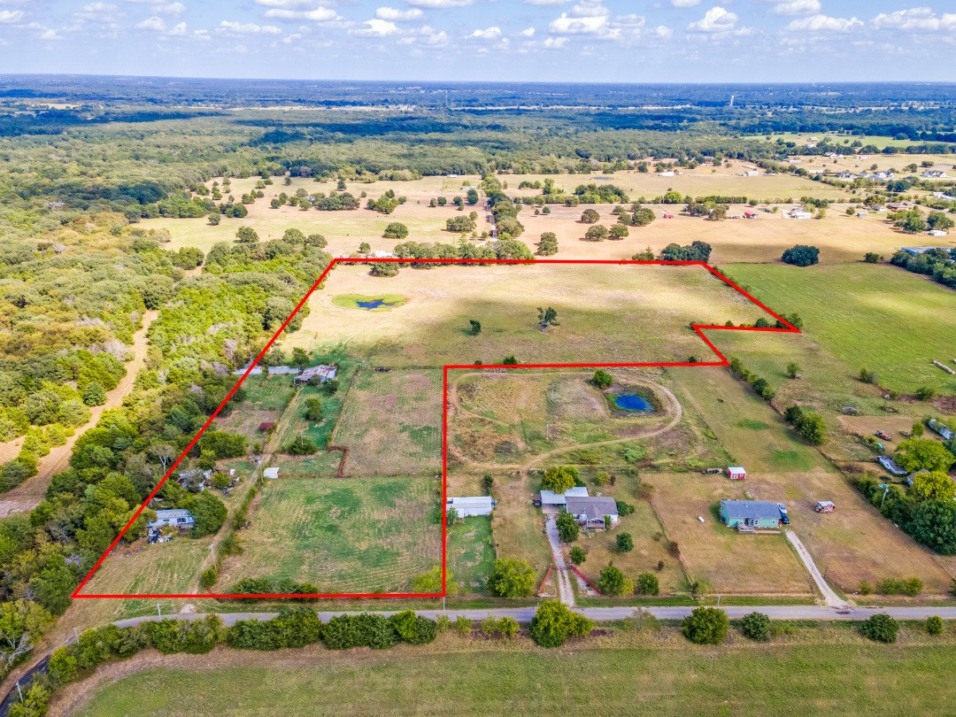 2165 County Road 3304 Greenville TX 75402