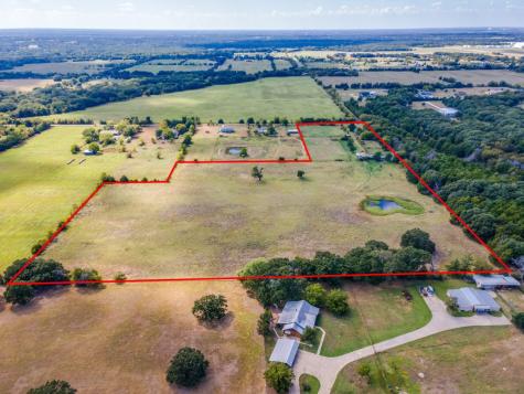 2165 County Road 3304 Greenville TX 75402