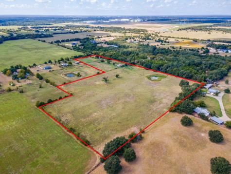 2165 County Road 3304 Greenville TX 75402