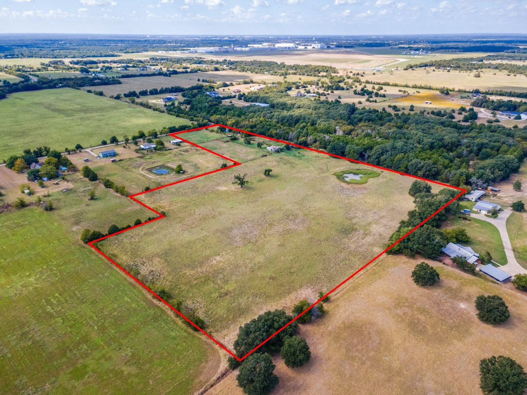 2165 County Road 3304 Greenville TX 75402