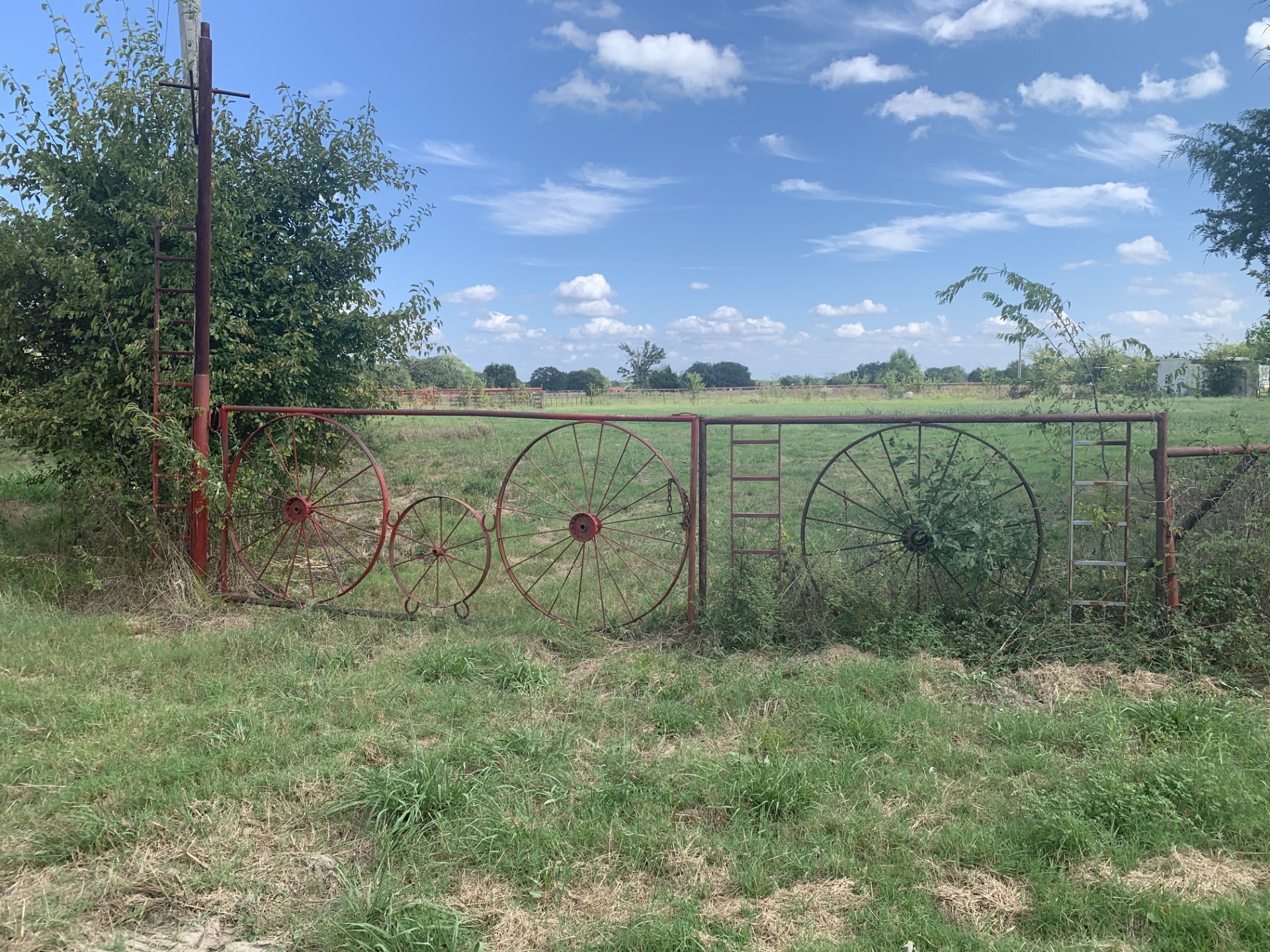 2165 County Road 3304 Greenville TX 75402