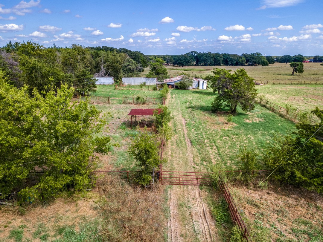 2165 County Road 3304 Greenville TX 75402