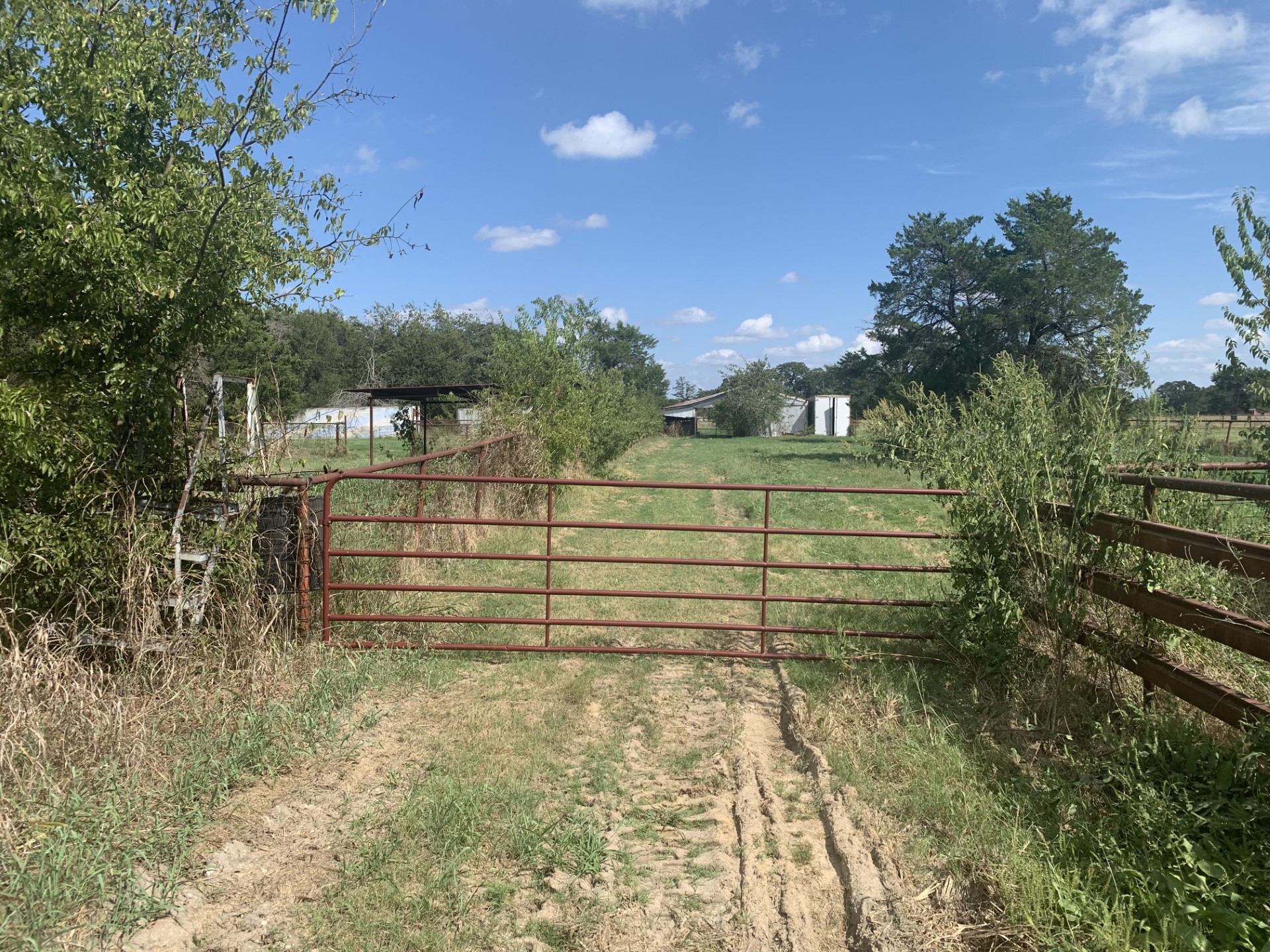 2165 County Road 3304 Greenville TX 75402