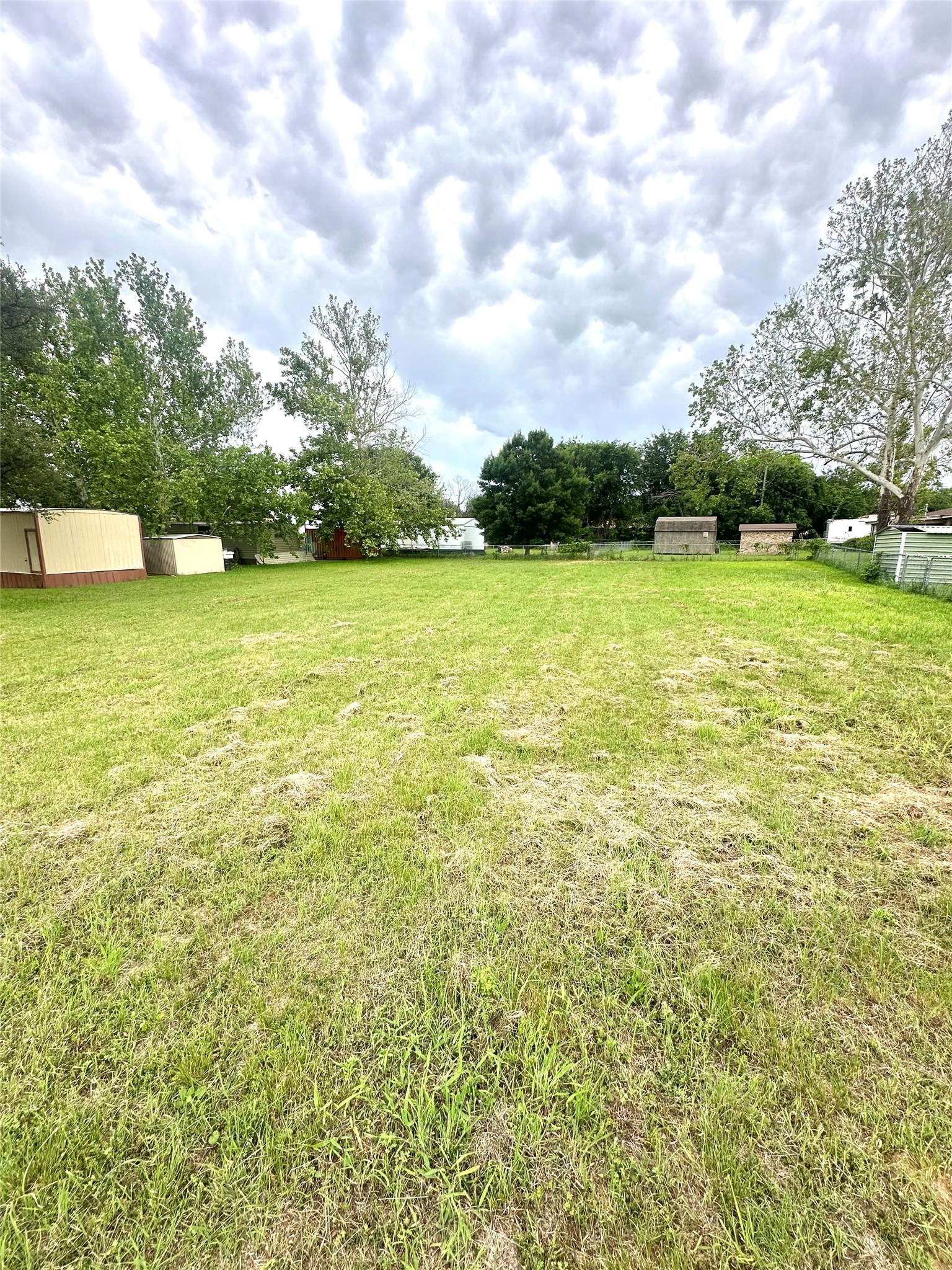 1204 E Highland Avenue Comanche TX 76442
