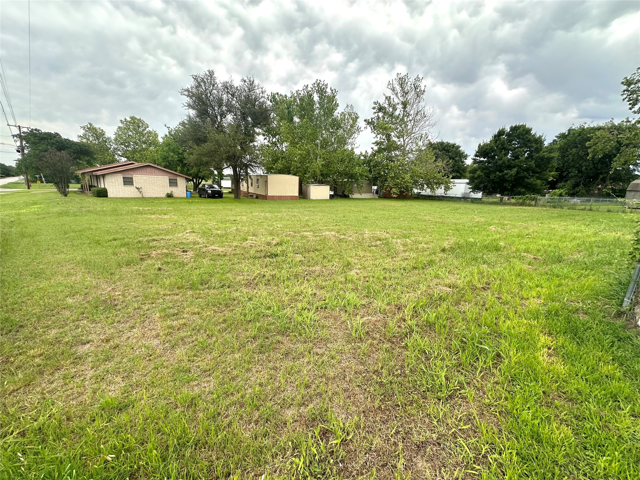 1204 E Highland Avenue Comanche TX 76442