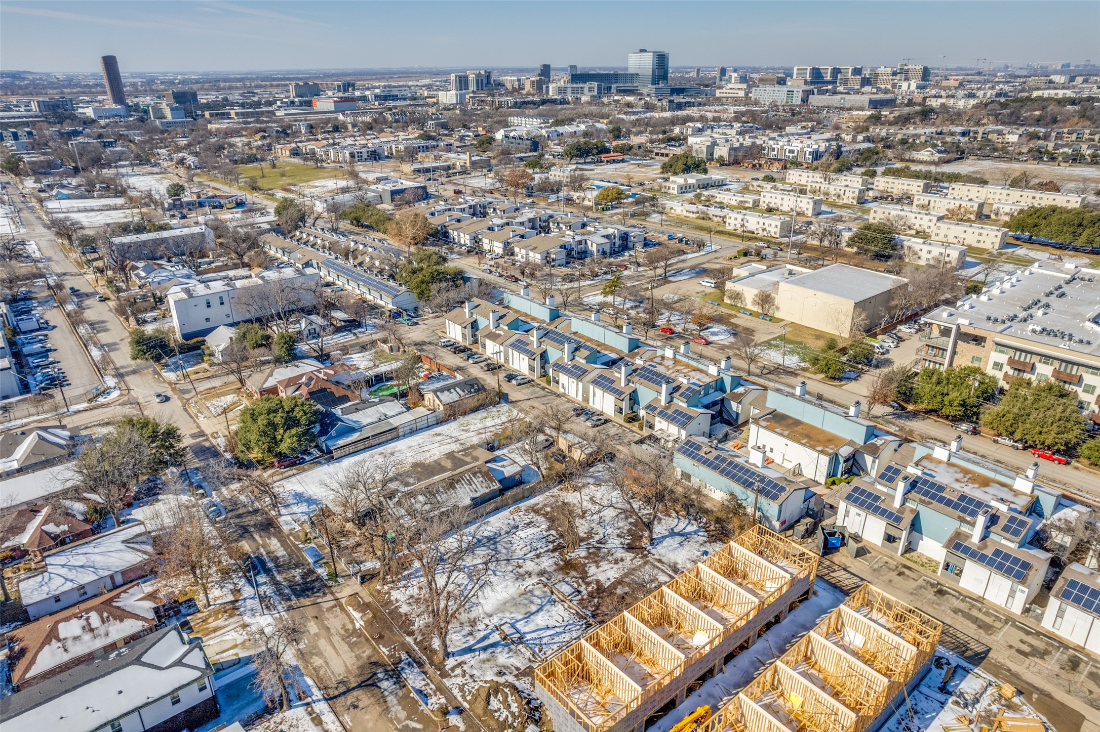 2803 Hondo Avenue Dallas TX 75219