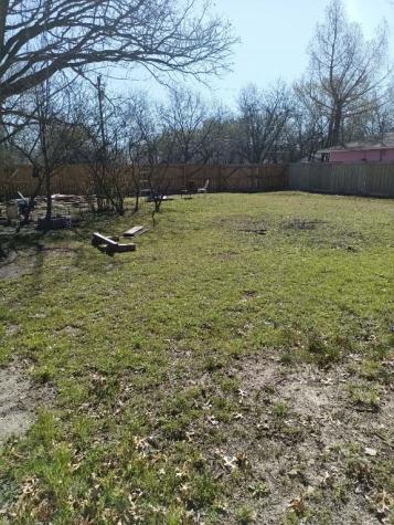 1412 Oak Street Bonham TX 75418