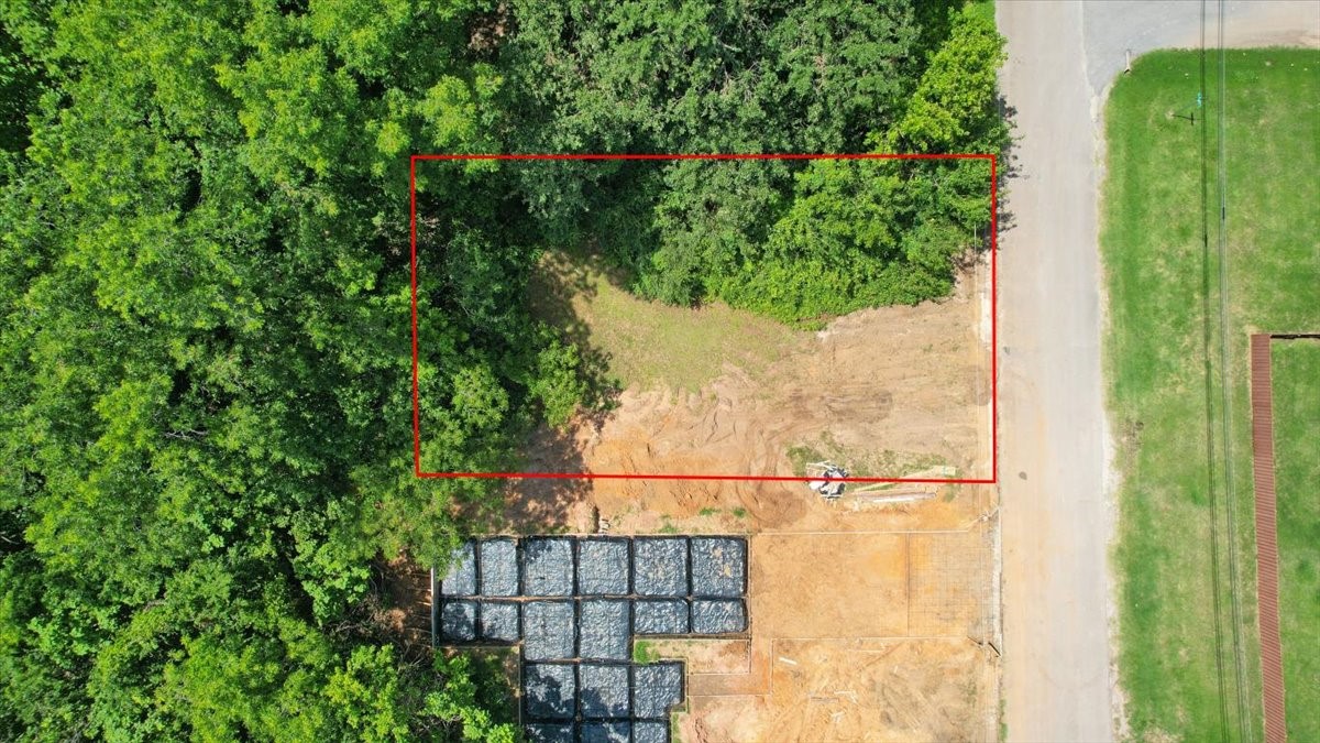 2560 S Scullin Avenue Denison TX 75020